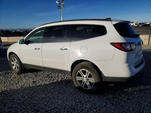 1GNKVHKD1HJ113039 2017 CHEVROLET TRAVERSE - Image 2