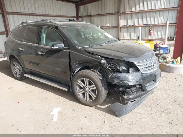 1GNKVHKD1HJ120380 2017 CHEVROLET TRAVERSE - Image 1