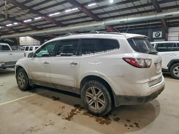 1GNKVHKD1HJ147997 2017 CHEVROLET TRAVERSE - Image 2