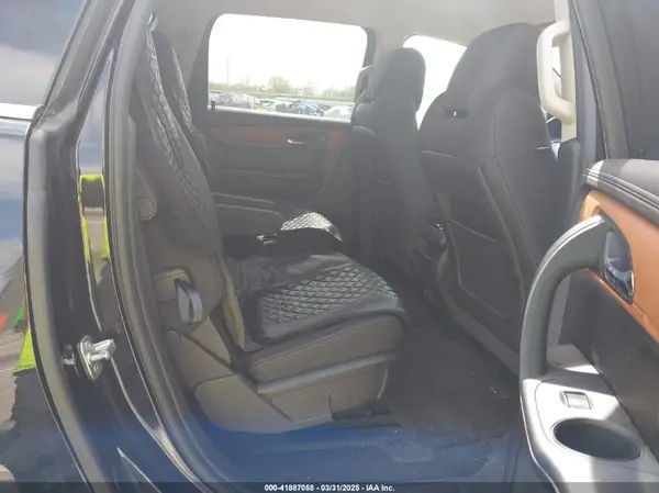 1GNKVHKD1HJ218163 2017 CHEVROLET TRAVERSE - Image 8