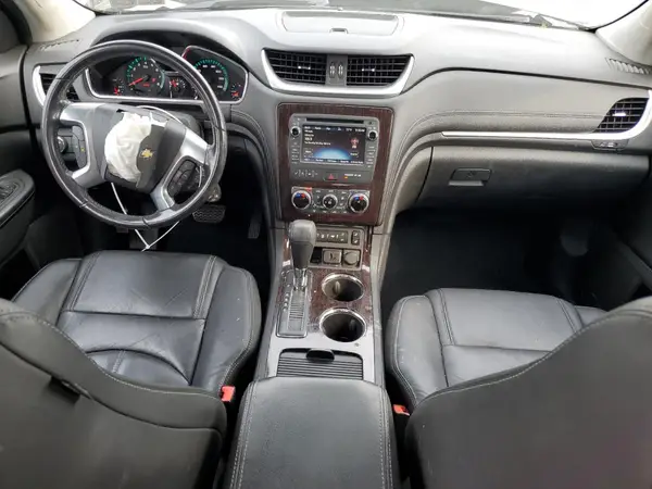 1GNKVHKD1HJ220737 2017 CHEVROLET TRAVERSE - Image 8