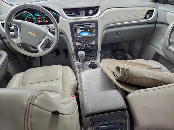 1GNKVHKD1HJ229275 2017 CHEVROLET TRAVERSE - Image 8