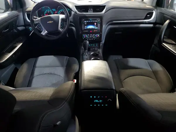 1GNKVHKD1HJ288665 2017 CHEVROLET TRAVERSE - Image 8
