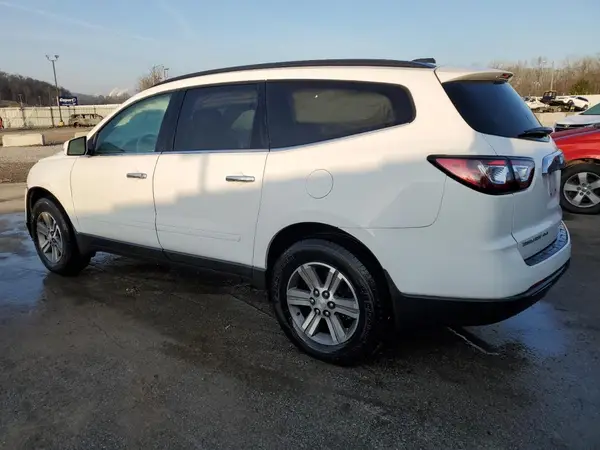 1GNKVHKD1HJ299293 2017 CHEVROLET TRAVERSE - Image 2