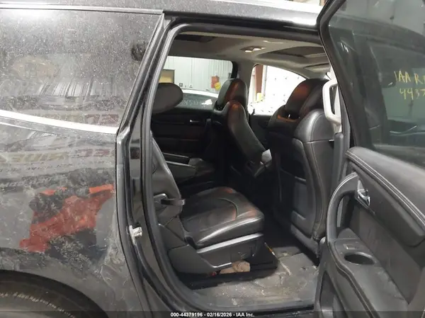 1GNKVHKD1HJ305335 2017 CHEVROLET TRAVERSE - Image 8
