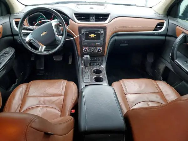 1GNKVHKD1HJ311832 2017 CHEVROLET TRAVERSE - Image 8