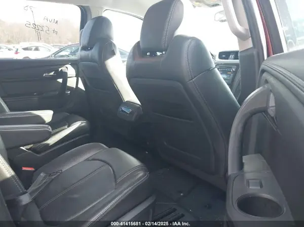 1GNKVHKD1HJ313211 2017 CHEVROLET TRAVERSE - Image 8