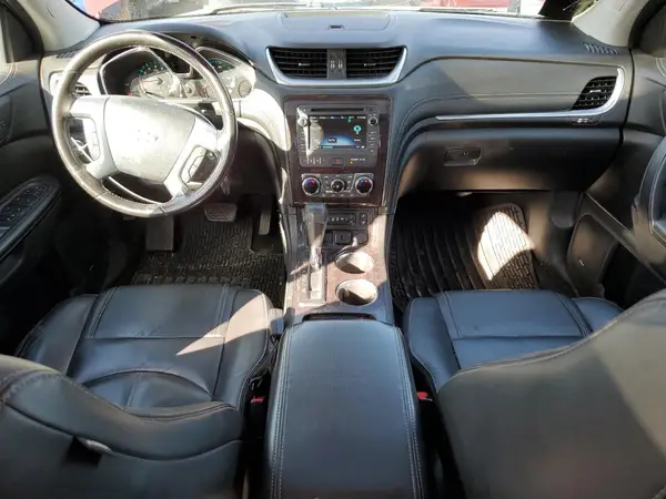 1GNKVHKD1HJ324967 2017 CHEVROLET TRAVERSE - Image 8