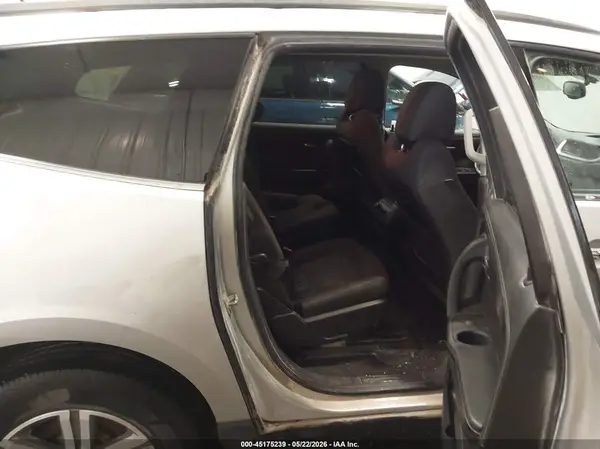 1GNKVHKD2GJ117518 2016 CHEVROLET TRAVERSE - Image 8