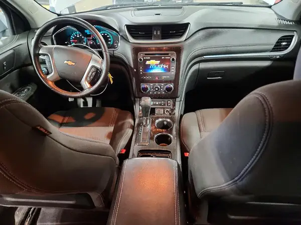 1GNKVHKD2GJ225329 2016 CHEVROLET TRAVERSE - Image 8