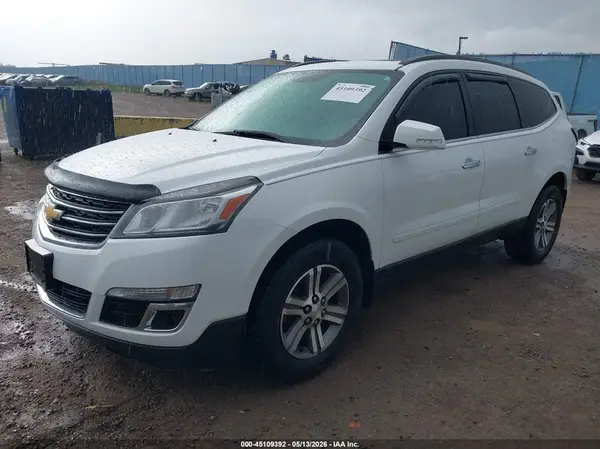 1GNKVHKD2GJ250585 2016 CHEVROLET TRAVERSE - Image 2