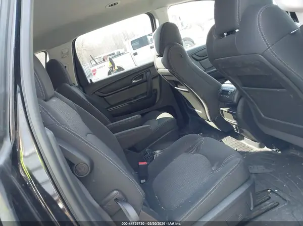 1GNKVHKD2GJ263031 2016 CHEVROLET TRAVERSE - Image 8