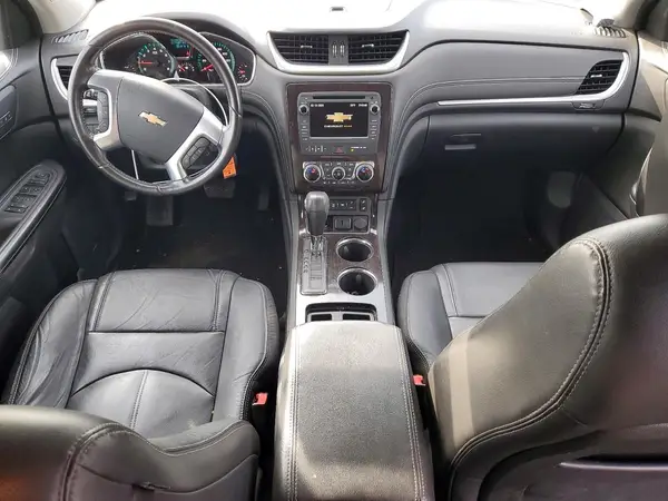 1GNKVHKD2HJ132568 2017 CHEVROLET TRAVERSE - Image 8