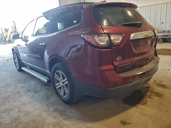 1GNKVHKD2HJ182726 2017 CHEVROLET TRAVERSE - Image 2