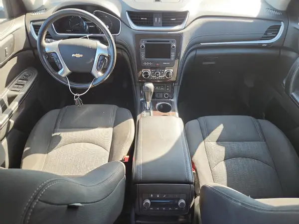 1GNKVHKD2HJ199087 2017 CHEVROLET TRAVERSE - Image 8