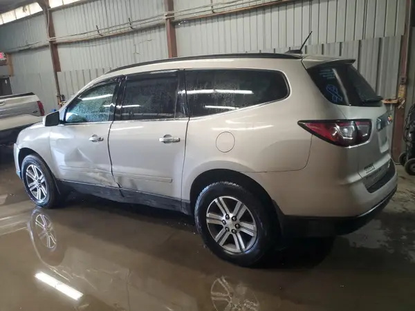 1GNKVHKD2HJ236851 2017 CHEVROLET TRAVERSE - Image 2