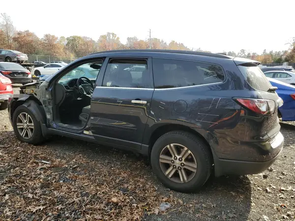 1GNKVHKD2HJ281336 2017 CHEVROLET TRAVERSE - Image 2