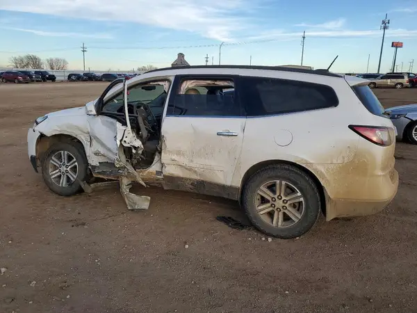 1GNKVHKD2HJ285659 2017 CHEVROLET TRAVERSE - Image 2