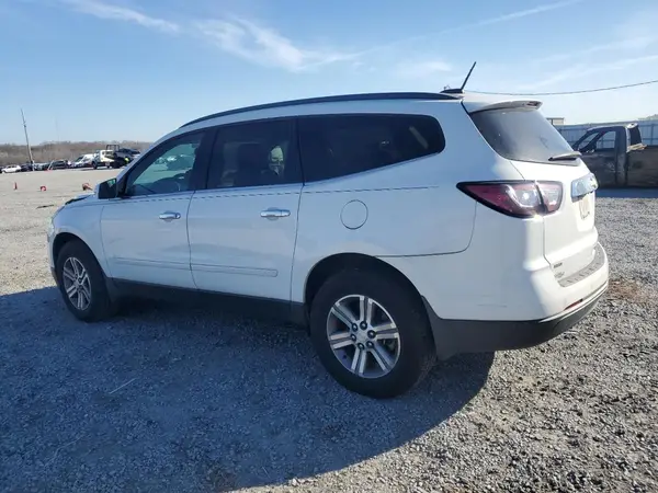 1GNKVHKD3GJ182717 2016 CHEVROLET TRAVERSE - Image 2