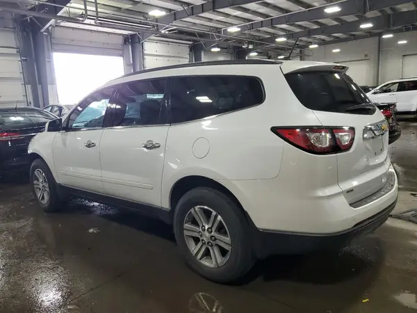 1GNKVHKD3GJ221144 2016 CHEVROLET TRAVERSE - Image 2