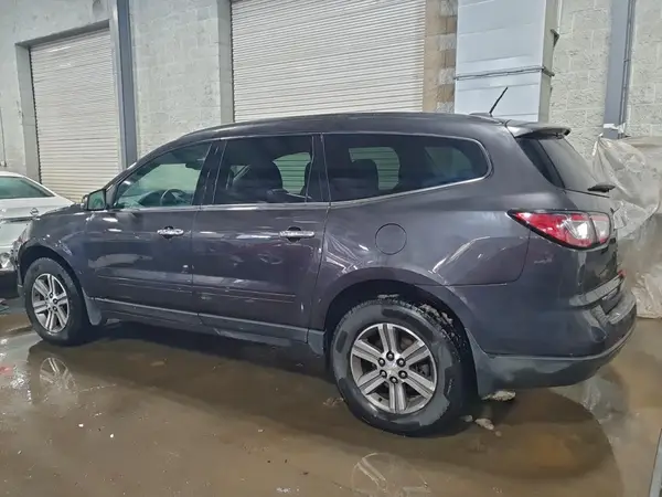 1GNKVHKD3GJ234833 2016 CHEVROLET TRAVERSE - Image 2