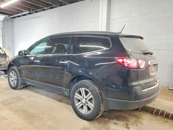1GNKVHKD3GJ260591 2016 CHEVROLET TRAVERSE - Image 2