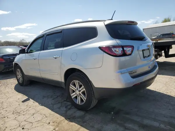 1GNKVHKD3GJ305612 2016 CHEVROLET TRAVERSE - Image 2