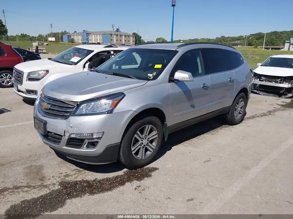 1GNKVHKD3GJ346807 2016 CHEVROLET TRAVERSE - Image 2