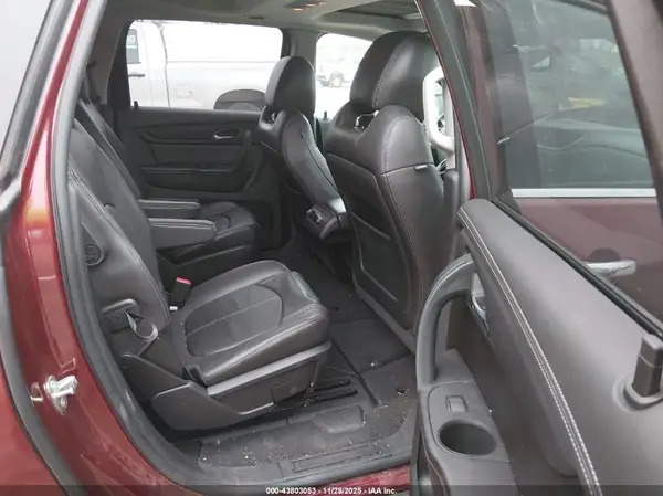 1GNKVHKD3HJ119778 2017 CHEVROLET TRAVERSE - Image 8