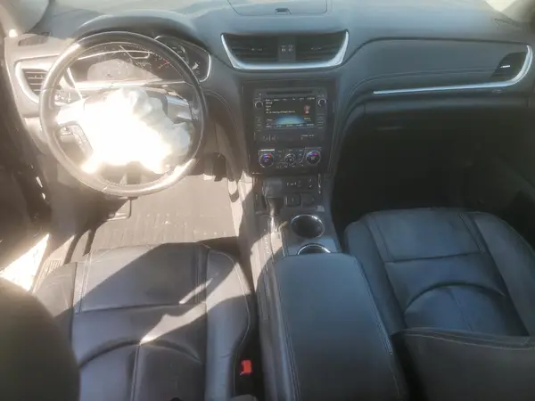 1GNKVHKD3HJ228127 2017 CHEVROLET TRAVERSE - Image 8