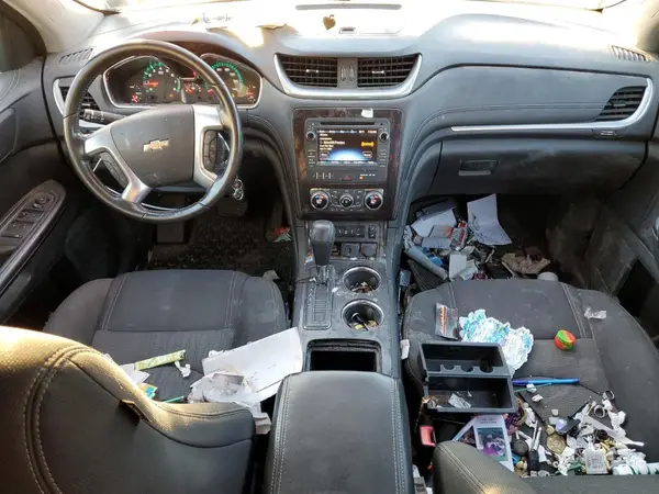 1GNKVHKD3HJ258440 2017 CHEVROLET TRAVERSE - Image 8