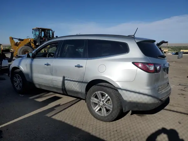 1GNKVHKD3HJ328079 2017 CHEVROLET TRAVERSE - Image 2