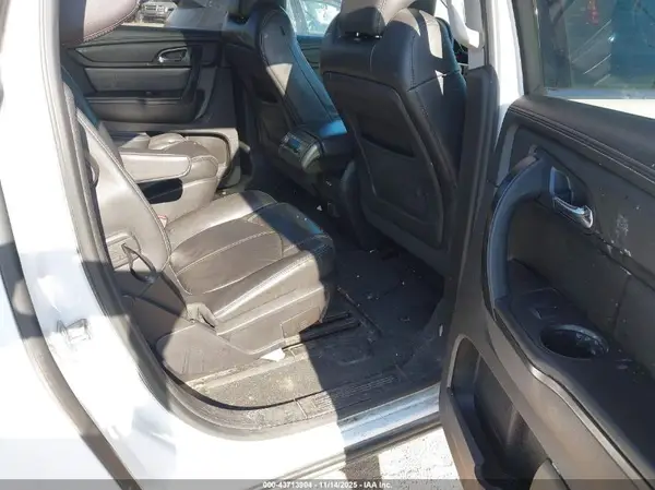 1GNKVHKD4GJ196822 2016 CHEVROLET TRAVERSE - Image 8