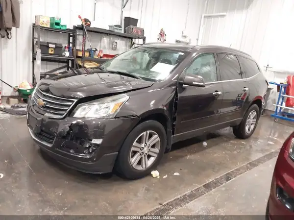 1GNKVHKD4GJ206801 2016 CHEVROLET TRAVERSE - Image 2