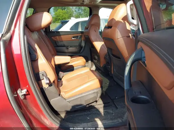 1GNKVHKD4GJ274001 2016 CHEVROLET TRAVERSE - Image 8