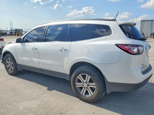 1GNKVHKD4HJ109339 2017 CHEVROLET TRAVERSE - Image 2