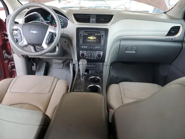 1GNKVHKD4HJ117215 2017 CHEVROLET TRAVERSE - Image 8