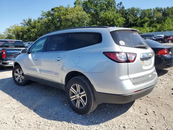 1GNKVHKD4HJ145645 2017 CHEVROLET TRAVERSE - Image 2