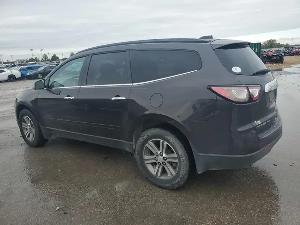 1GNKVHKD4HJ186843 2017 CHEVROLET TRAVERSE - Image 2