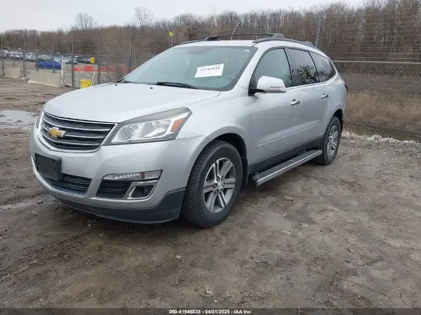 1GNKVHKD5GJ113527 2016 CHEVROLET TRAVERSE - Image 2