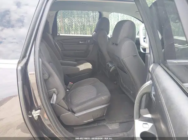 1GNKVHKD5GJ118811 2016 CHEVROLET TRAVERSE - Image 8