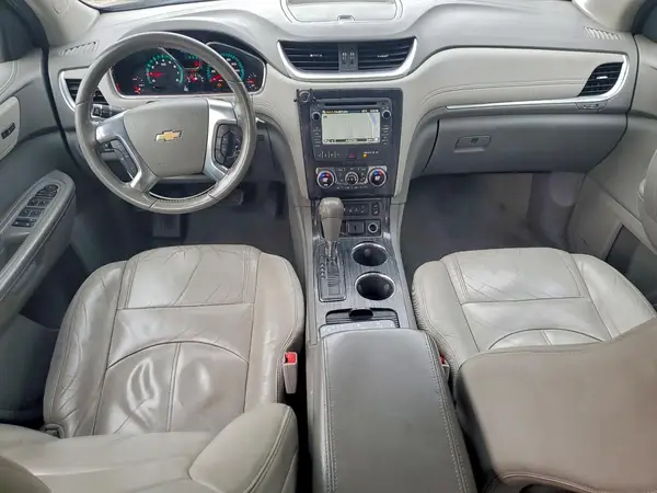 1GNKVHKD5GJ206483 2016 CHEVROLET TRAVERSE - Image 8
