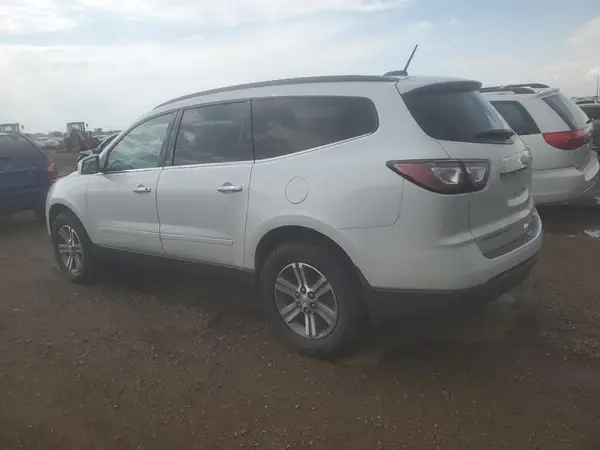 1GNKVHKD5HJ170344 2017 CHEVROLET TRAVERSE - Image 2