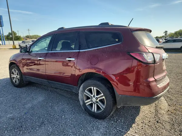 1GNKVHKD5HJ178413 2017 CHEVROLET TRAVERSE - Image 2
