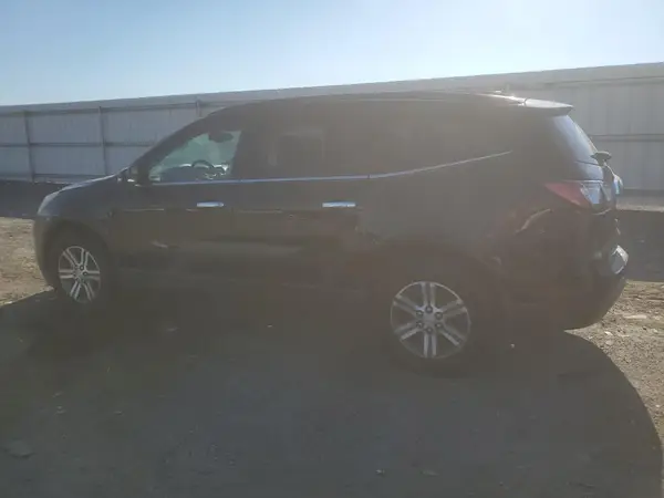 1GNKVHKD5HJ196507 2017 CHEVROLET TRAVERSE - Image 2