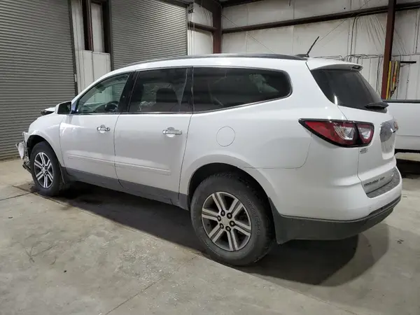 1GNKVHKD5HJ266362 2017 CHEVROLET TRAVERSE - Image 2