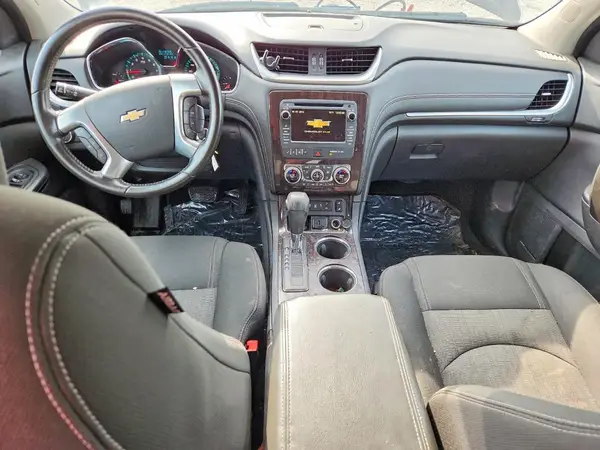 1GNKVHKD5HJ323918 2017 CHEVROLET TRAVERSE - Image 8