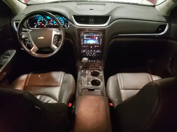 1GNKVHKD5HJ333154 2017 CHEVROLET TRAVERSE - Image 8