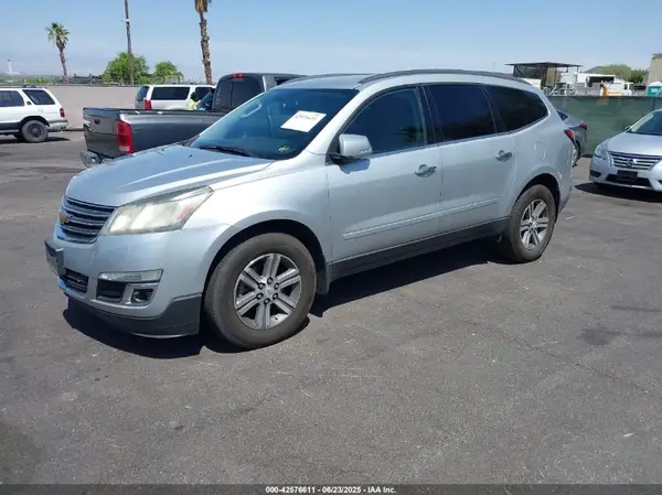 1GNKVHKD6GJ129820 2016 CHEVROLET TRAVERSE - Image 2
