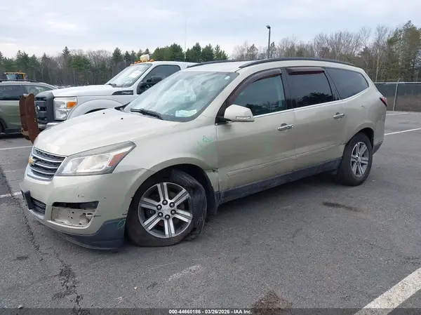 1GNKVHKD6GJ130093 2016 CHEVROLET TRAVERSE - Image 2
